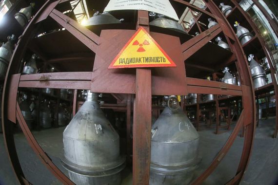 Уран нужен для изготовления топлива для атомных электростанций