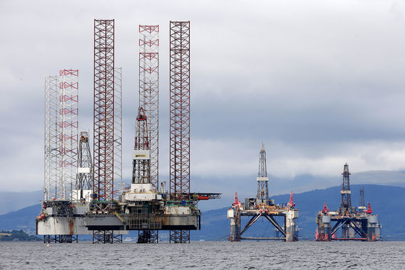 Крупные нефтяные компании продают активы в Северном море, а фонды прямых инвестиций их активно покупают