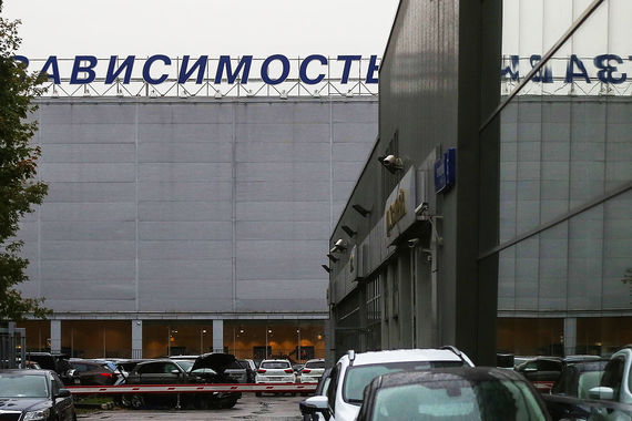 Ранее автодилер перестал выполнять обязательства по выкупу автомобилей перед клиентами