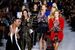 Шоу Balmain открывала российская топ-модель Наталья Водянова (справа)