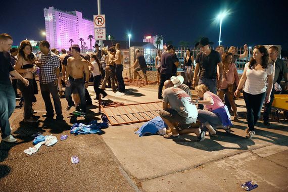 Полиция Лас-Вегаса обезвредила подозреваемого в стрельбе по публике на фестивале кантри
