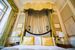 Лучший люкс года - Lobanov Presidential Suite в отеле Four Seasons Hotel Lion Palace St. Petersburg. Люкс, названный в честь первого владельца здания отеля (Дома со львами) князя Александра Лобанова, расположен на втором этаже отеля и занимает площадь 152 кв. м. Номер включает гостиную с декоративным камином, столовую зону для шестерых гостей, гардеробную и спальню