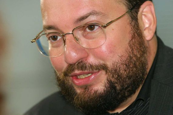 «Следователи хотели доказательств того, что я отмыл гигантские миллиарды фондов Михаила Ходорковского и, в частности, использовал эти средства для ведения собственной президентской кампании», — заявил Белковский