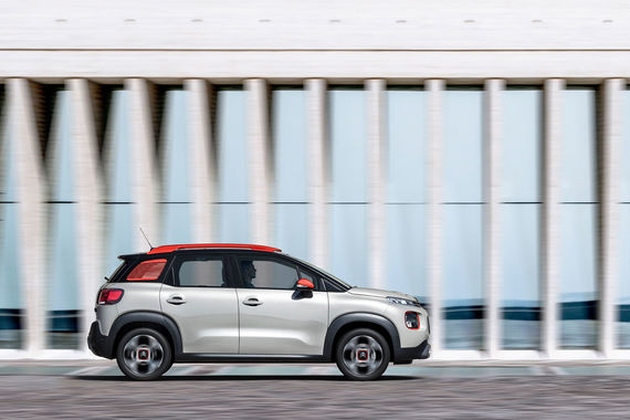 Смесь кроссовера-внедорожника с минивэном не случайна: Citroen не хочет терять клиентов – владельцев нынешнего Picasso
