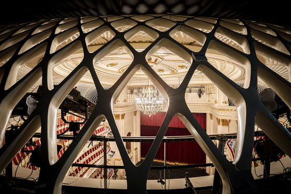 Люстра – не последняя ценность любого театра, в том числе берлинской Staatsoper