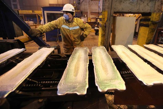 Вексельберг и Прохоров продали 3% UC Rusal по нижней границе ценового диапазона