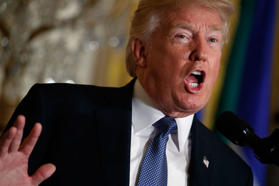 Трамп пригрозил выходом США из сделки с Ираном