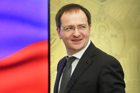 По словам Будницкого, он не может сотрудничать с ВАК после «казуса Мединского»