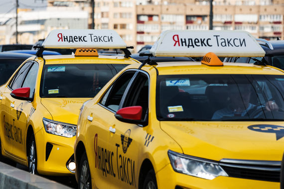 Число поездок «Яндекс.Такси» растет, радуются в компании: на 360% по сравнению с аналогичным показателем за III квартал 2016 г.