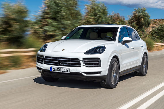 Как и положено любому автомобилю с гербом Porsche, Cayenne остался стопроцентно узнаваемым