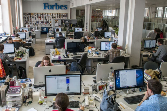Суд отменил решение по иску бывшего топ-менеджера к издателю Forbes