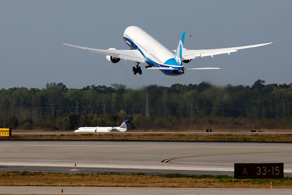 Boeing 787-10 Dreamliner