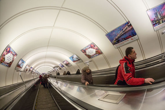 Московский метрополитен может отказаться от рекламного подрядчика