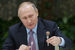 28 ноября 2017 г. Президент Владимир Путин на встрече с победителями всероссийского конкурса «Семья года». Путин предложил с января 2018 г. ввести ежемесячные выплаты для малоимущих семей при рождении первого ребенка