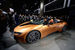 Гибридный суперкар с карбоновым кузовом BMW i8 теперь будет выпускаться в открытой версии Roadster. Мягкая крыша убирается под крышку багажника за 15 с на скорости до 50 км/ч