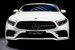 Третье поколение седана Mercedes-Benz CLS оснащается рядными 6-цилиндровыми моторами - бензиновым и дизельным. Продажи начнутся в марте 2018 г., сообщила компания