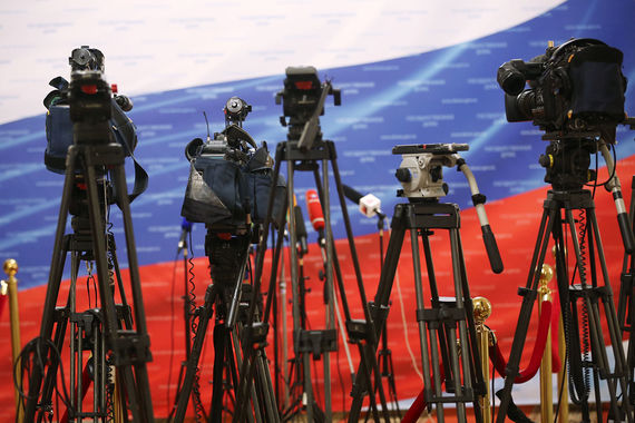 В ответ на решение США признать RT иноагентом в России был принят закон, позволяющий признавать иностранными агентами СМИ, получающие финансирование из-за рубежа
