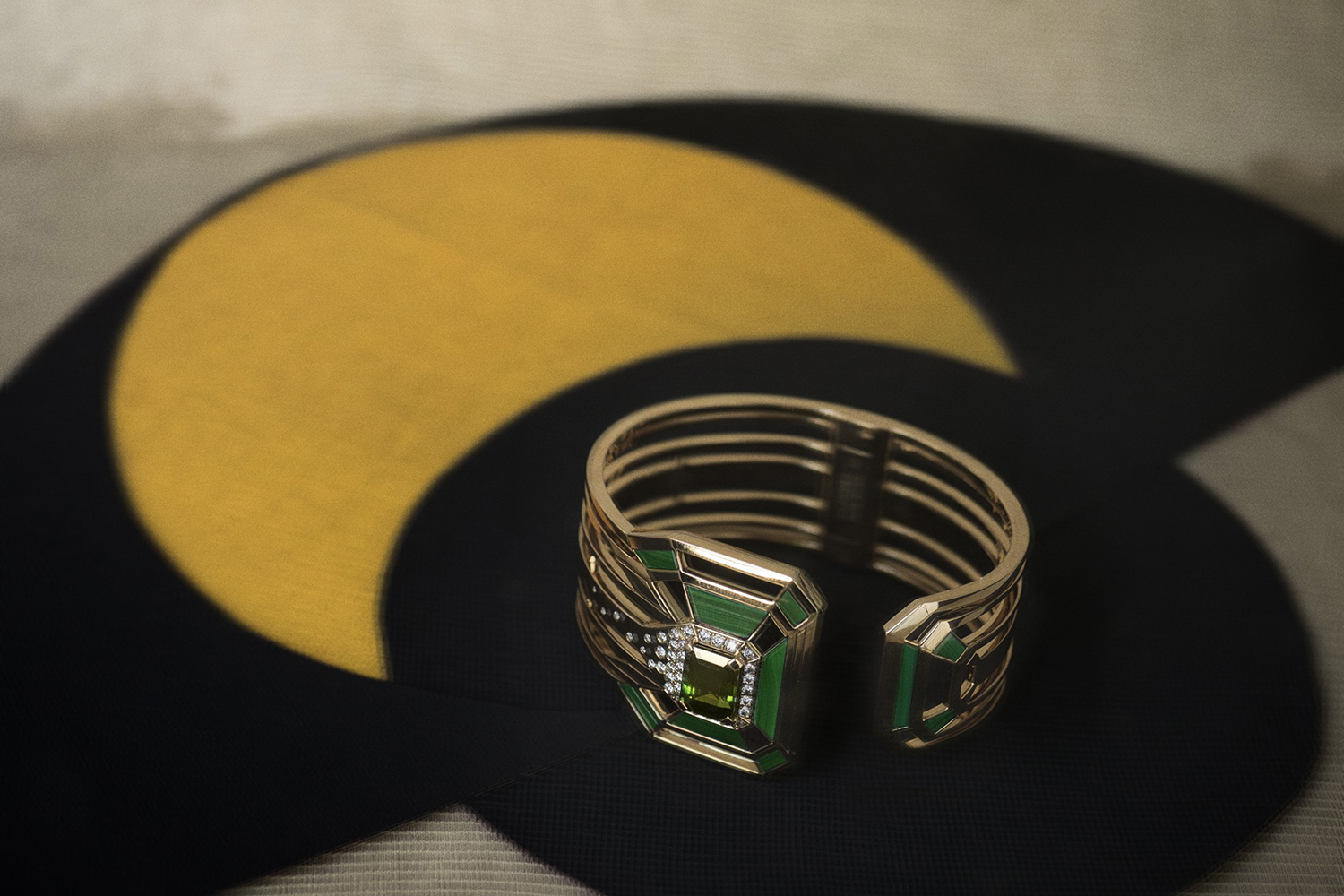 Браслет-манжета из линии My Green коллекции Chanel Gallery