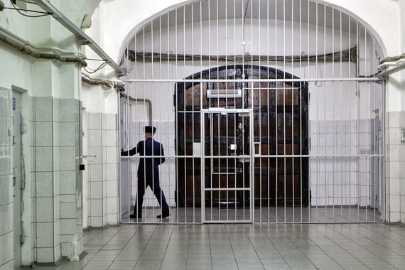 Переписка адвоката с клиентом не должна покидать стен тюрьмы