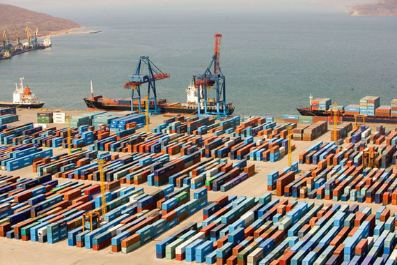 Global Ports владеет девятью контейнерными терминалами на Балтийском море и на Дальнем Востоке мощностью 4,16 млн TEU, а также имеет нефтеналивной терминал в Таллине