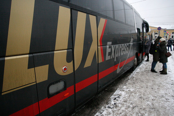 Lux Express сократил количество рейсов в Таллин из-за приостановки лицензии у своего российского подразделения
