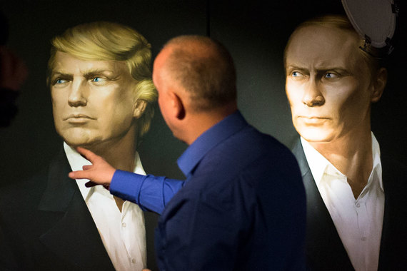 Независимая разведка обвиняет советников Трампа в связях с Россией