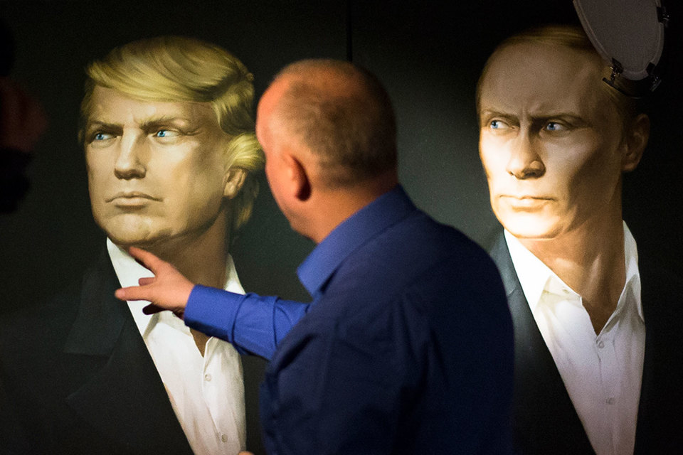 Независимая разведка обвиняет советников Трампа в связях с Россией