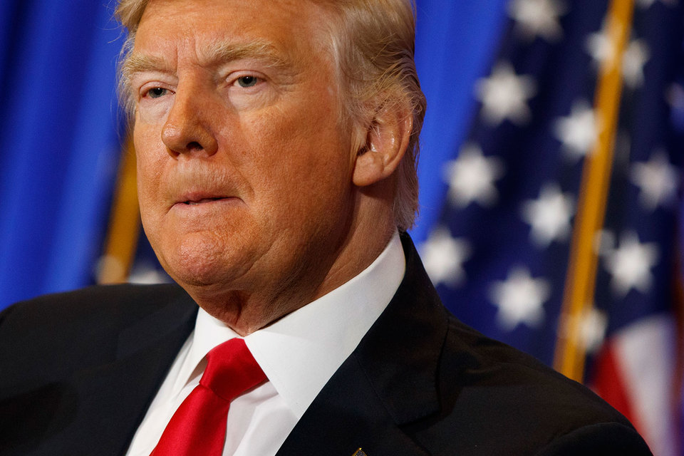 Нацразведка США отмежевалась от скандала с «компроматом» на Трампа