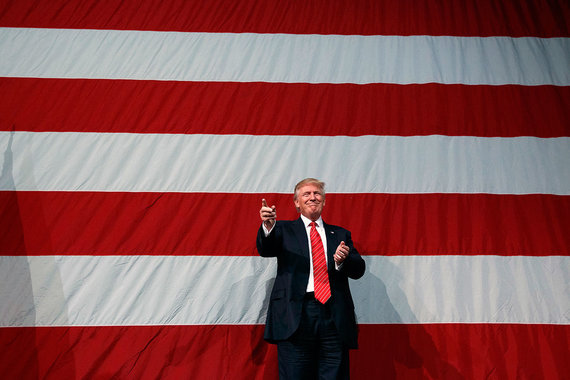 Благодаря Дональду Трампу крупным банкам США не стыдно за конец 2016 г.