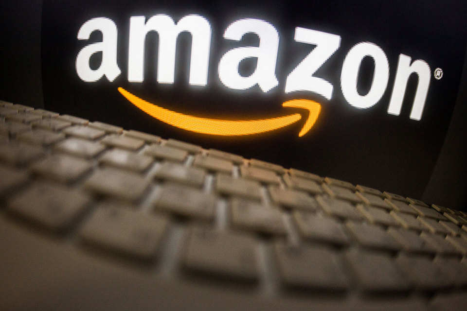 Amazon, замыкающий десятку, впервые попал в рейтинг «Глобальных лидеров ритейла» Deloitte в 2000 г., тогда онлайн-компания была на 186-й строчке из 250