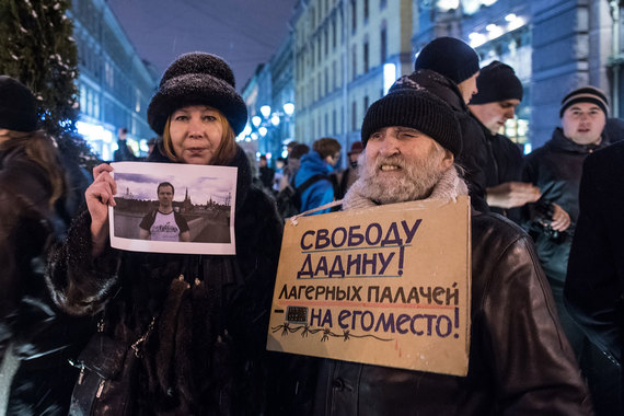 Соратники Ильдара Дадина давно уверены в незаконности его преследования
