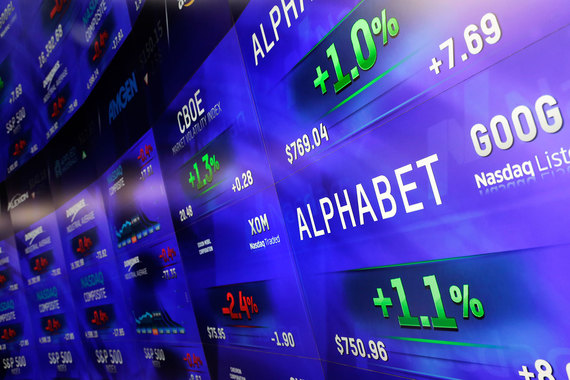 Alphabet, материнская компания Google, может опередить Microsoft по доходам уже в этом году