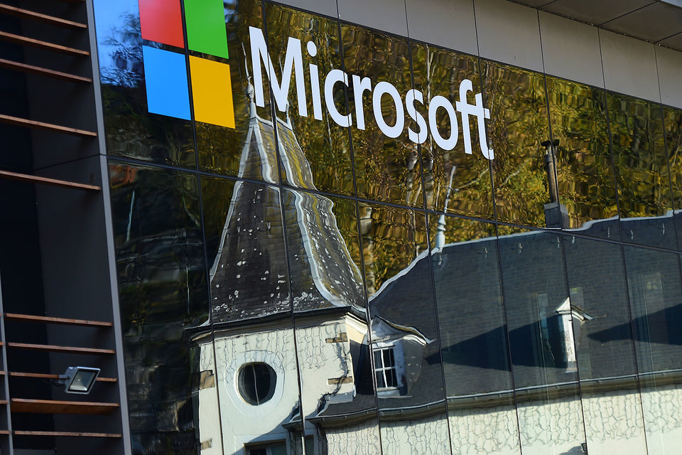 Microsoft занял $17 млрд