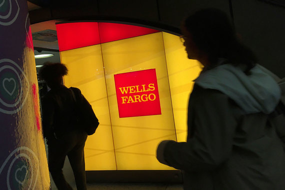 Вокруг Wells Fargo разгорелся скандал в сентябре 2016 г.