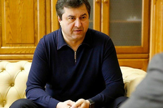 В начале 2010-х гг. журнал Forbes оценивал состояние Мкртчана в $780 млн