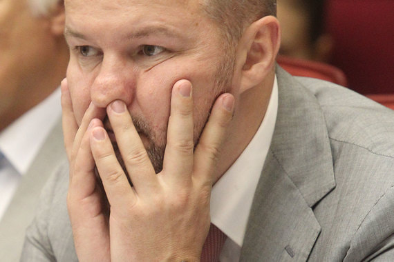 «Новапорт» принадлежит на паритетных началах компании AEON Corporation Романа Троценко и казахстанскому инвестфонду Meridian Capital