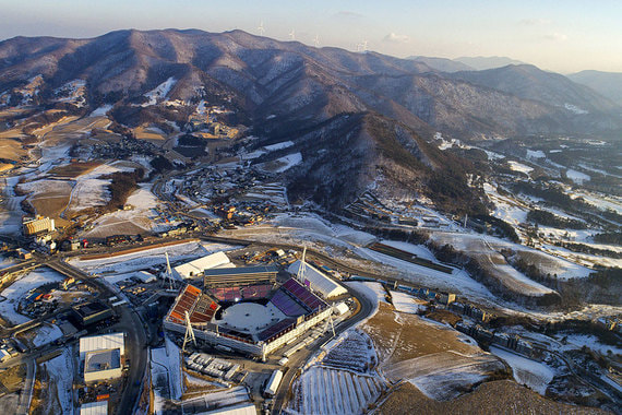 PyeongChang Olympic Plaza со стадионом на 35 000 мест, где пройдут церемонии открытия и закрытия Олимпиады