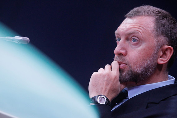UC Rusal (на фото Олег Дерипаска, которому подконтрольна компания) должен компенсировать ущерб, который может нанести Whiteleave поданный алюминиевой компанией иск