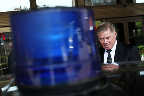 Председатель Верховного суда Вячеслав Лебедев поддержал идею правозащитников о введении института следственных судей
