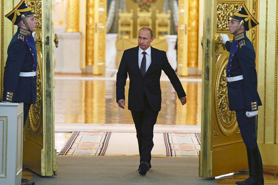 Кремль подтвердил предвыборный характер послания президента парламенту. «Яблоко» считает это нарушением закона