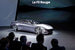 Концепт Hyundai Le Fil Rouge демонстрирует новый стиль южнокорейской марки, разработанный под руководством Люка Донкервольке, бывшего главного дизайнера Lamborghini и Bentley. Le Fil Rouge (Красная нить) показывает тему «чувственной спортивности», которая появится во всех будущих моделях бренда