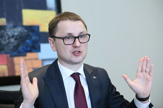 «Мы однозначно будем двигаться в сторону гибридных автомобилей»