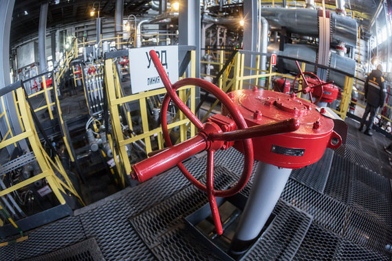 У китайской CEFC остается неделя на выплату 1,5 млрд евро за акции «Роснефти»