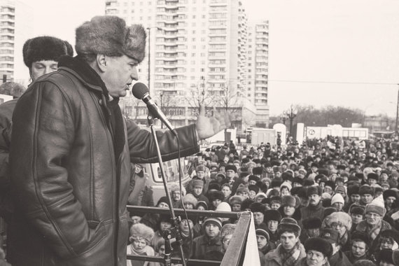 Владимир Жириновский и в 1993 г., и в 2018 г. умел предлагать избирателям не великую идею, а набор их собственных путаных желаний
