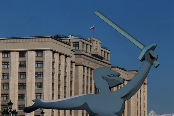 Сайты, заблокированные по такому решению суда, будут блокироваться навечно по аналогии с экстремистскими материалами, сказал «Ведомостям» один из авторов проекта – Анатолий Выборный