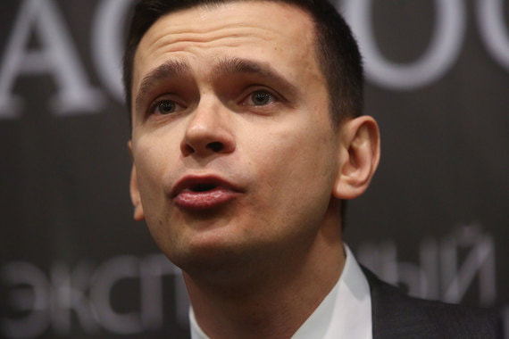 Яшин получил письмо от военного комиссара Красносельского района ЦАО Игоря Брагинца, в котором председателем комиссии указан депутат района Михаил Бирюков
