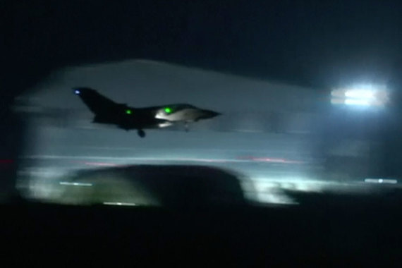 Самолет королевских военно-воздушных сил Великобритании