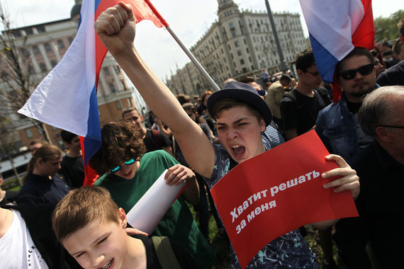 Акция сторонников Навального «Он нам не царь» прошла в Москве