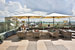 Ближе всех к Кремлю из панорамных веранд расположена терраса бара O2 Lounge отеля Ritz Carlton
