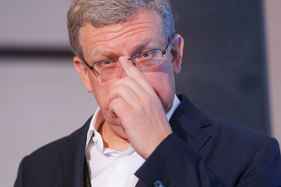 Кудрин на пленарном заседании сообщил, что в ближайшее время выйдет из большинства фондов и общественных организаций, в которых состоит